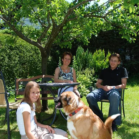 Gæstehus Brixana 4*