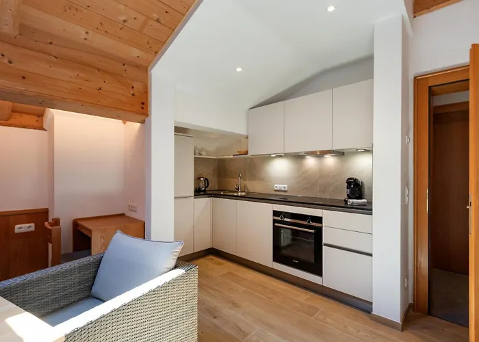 招待所 Brixana 布利克森塔勒